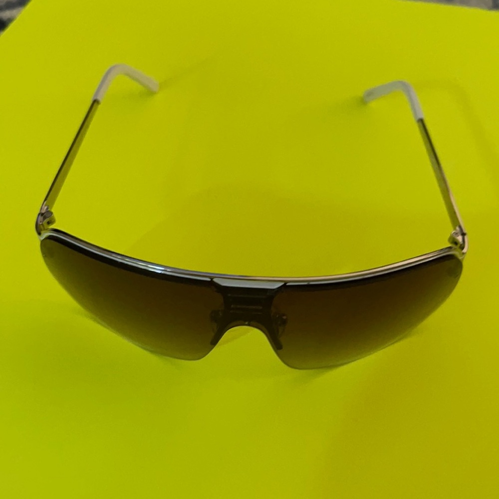 Aviator sunglasses